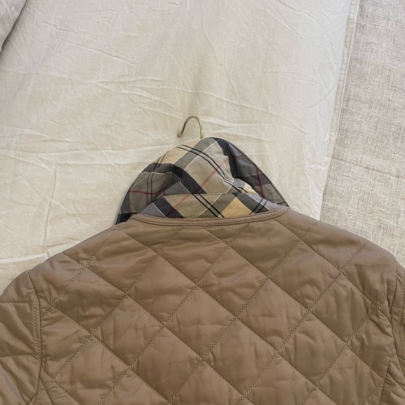 Barbour Deveron - Quilted Jacket - Picture 6 of 7